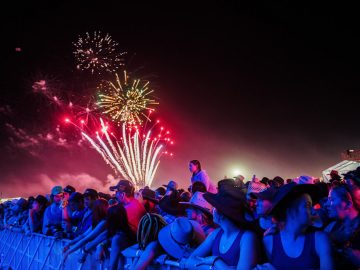 2017-deni-ute-muster-around-the-grounds-entertainment18 2017-deni-ute-muster-around-the-grounds-entertainment18